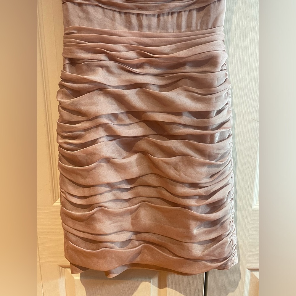ML Monique Lhuillie Bridesmaids Dress. Dusty Rose Color Size 4 - Picture 5 of 15